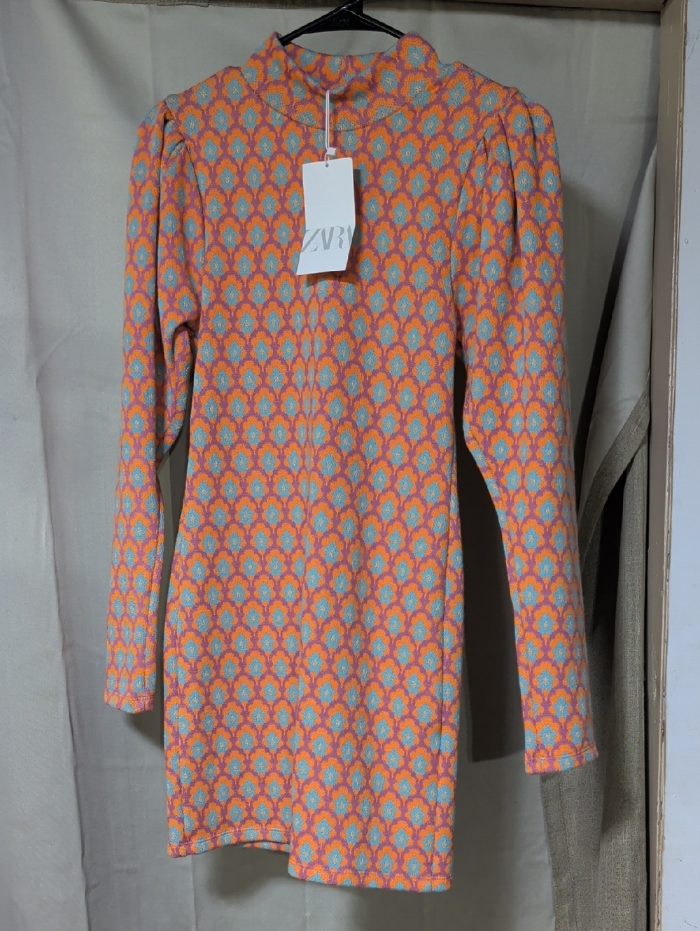 Zara NWT Puff Sleeve Dress. Size Small